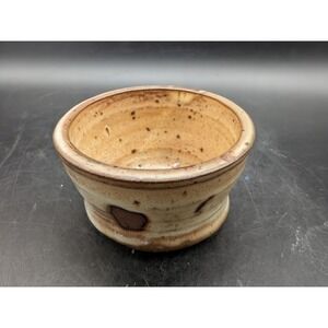 Studio Pottery Hand Thrown Stoneware Bowl Tan Brown‎ Speckled Signed Rustic 3"